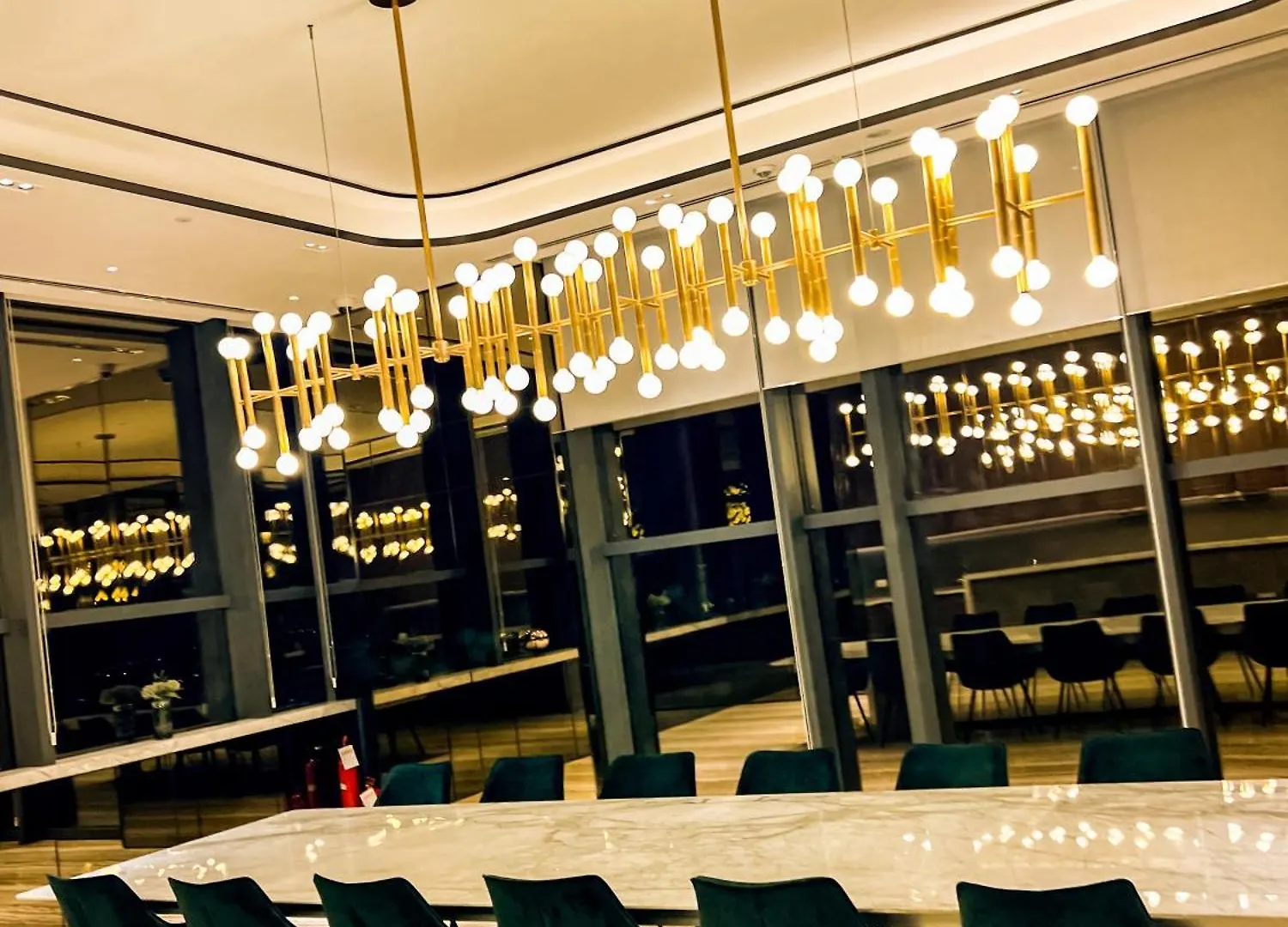 Marq Luxury Apartment 229 Inifity Pool Gym City Center ホーチミン市