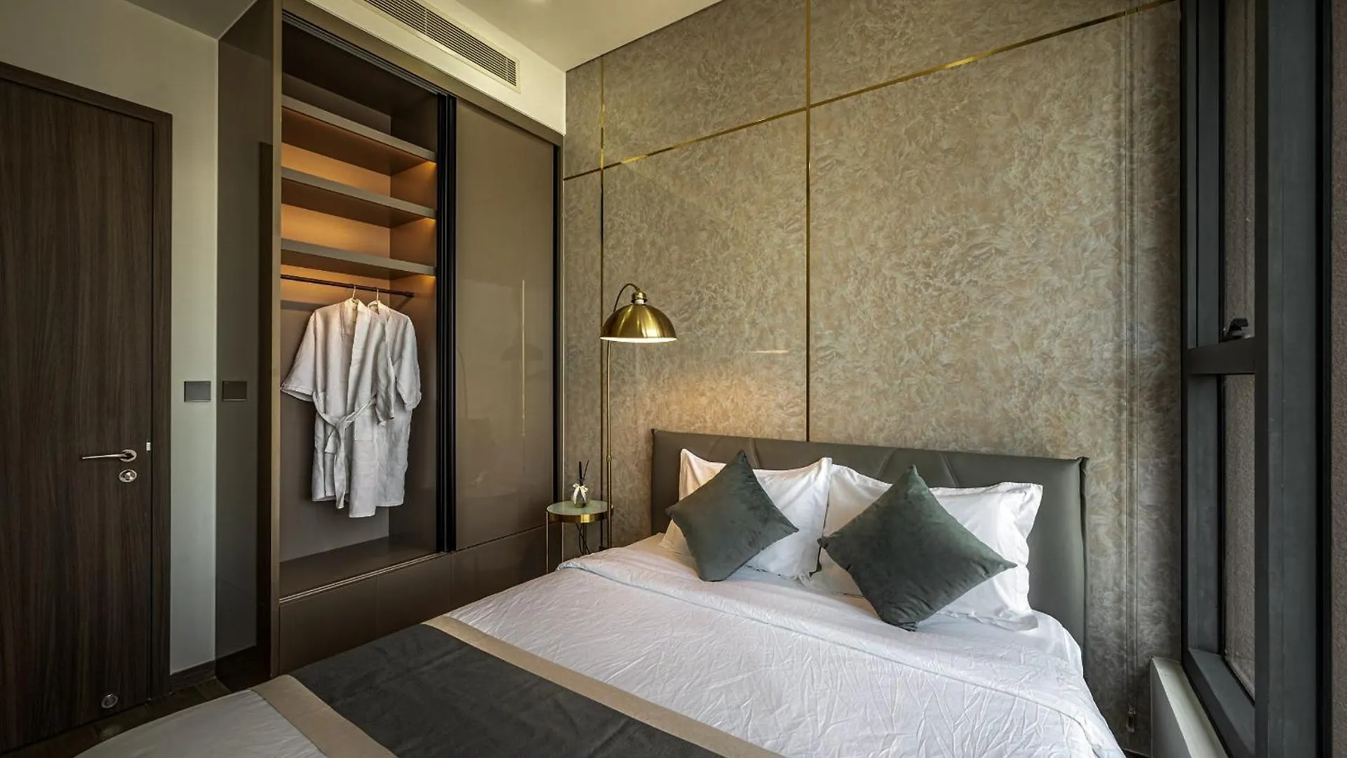 Marq Luxury Apartment 229 Inifity Pool Gym City Center Ho Chi Minh City Vietnam