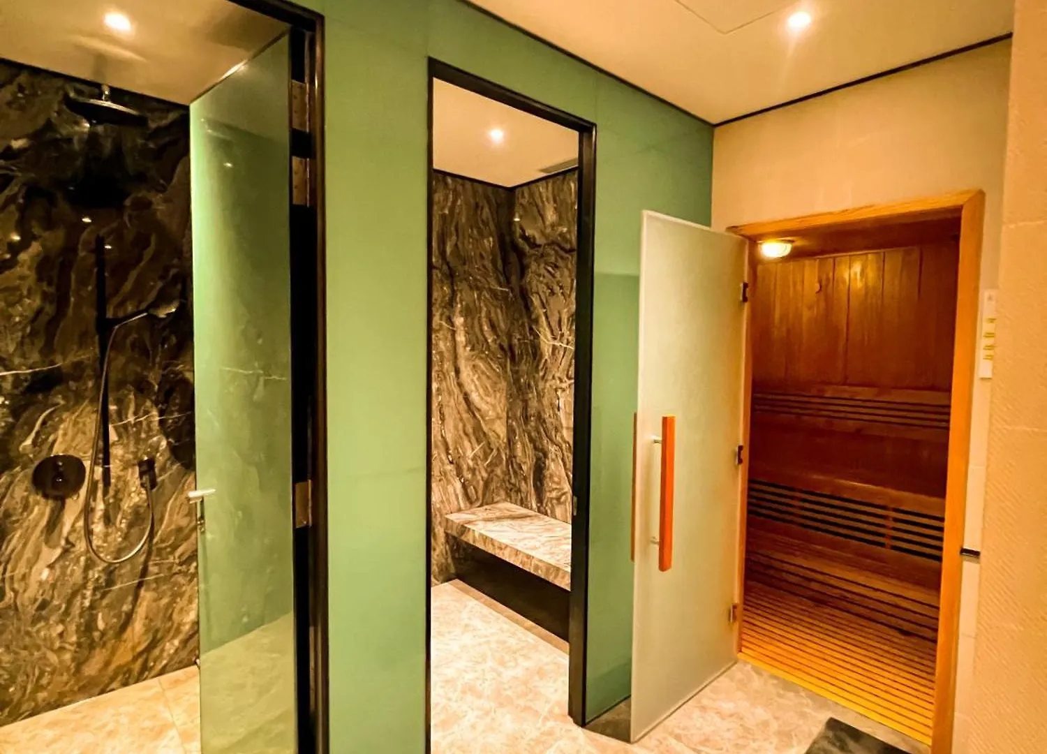 Marq Luxury Apartment 229 Inifity Pool Gym City Center Ho Chi Minh City Vietnam